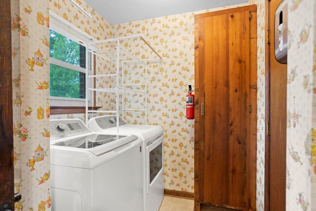 708 E Butternut Road Photo 28