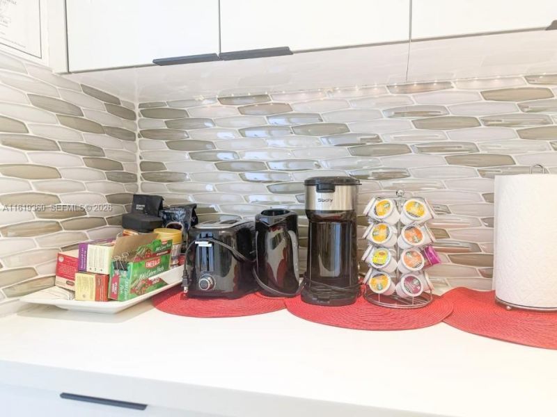 3901 S Ocean Dr, Unit 9B, Hollywood, FL 33019 Photo