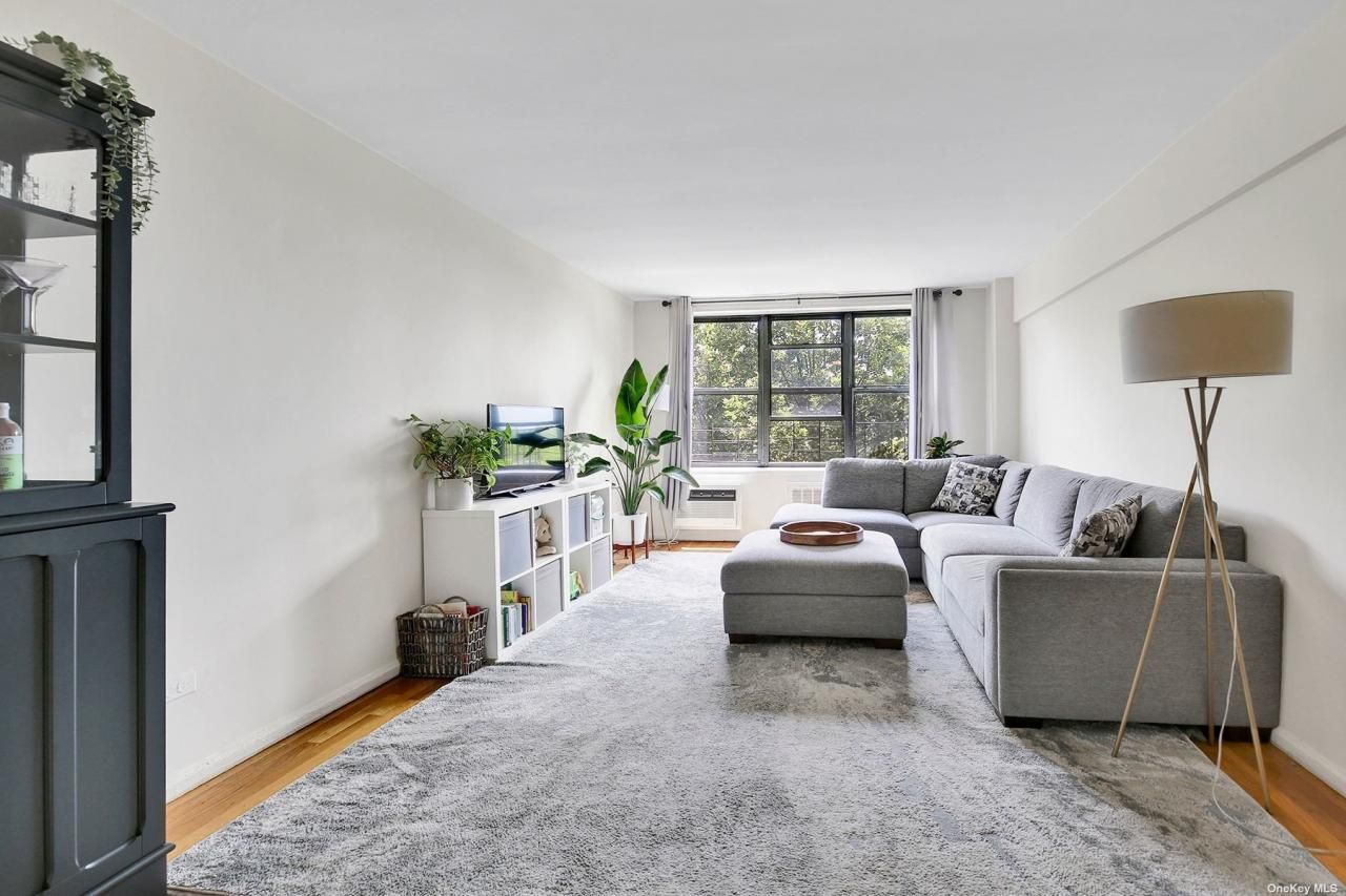 1200 E 53, Unit 6G, Brooklyn, NY 11234 Main Photo