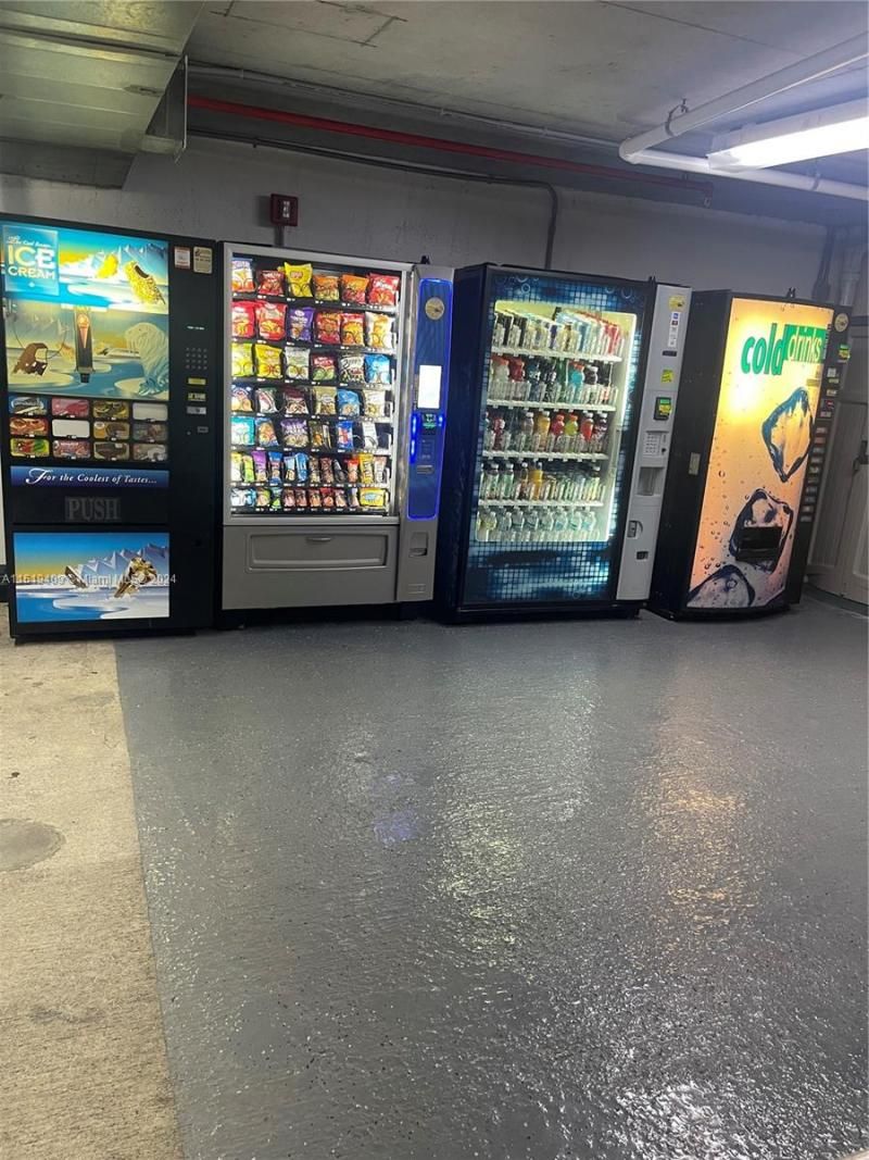 6365 Collins Ave, Unit 2610, Miami Beach, FL 33141 Photo