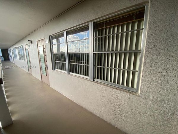 430 Southampton B, Unit 430, West Palm Beach, FL 33417