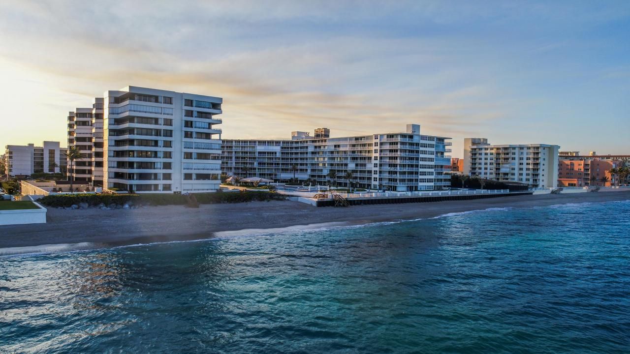 3560 S Ocean Boulevard, Unit Ph-6, South Palm Beach, FL 33480 Photo