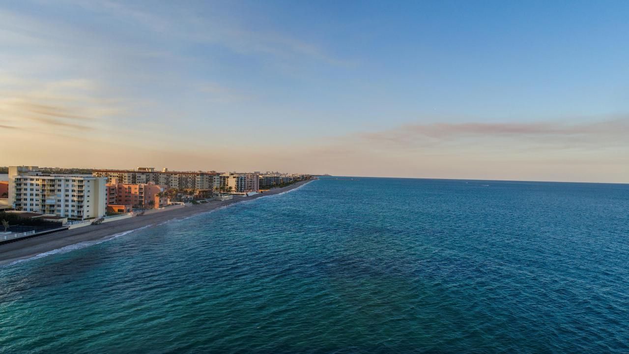 3560 S Ocean Boulevard, Unit Ph-6, South Palm Beach, FL 33480 Photo