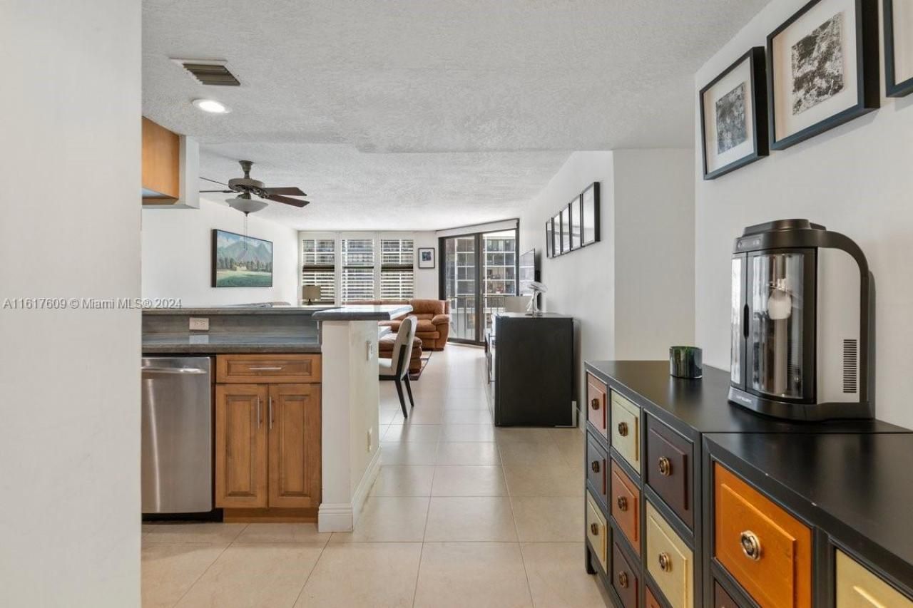 1915 Brickell Ave, Unit C506, Miami, FL 33129 Photo