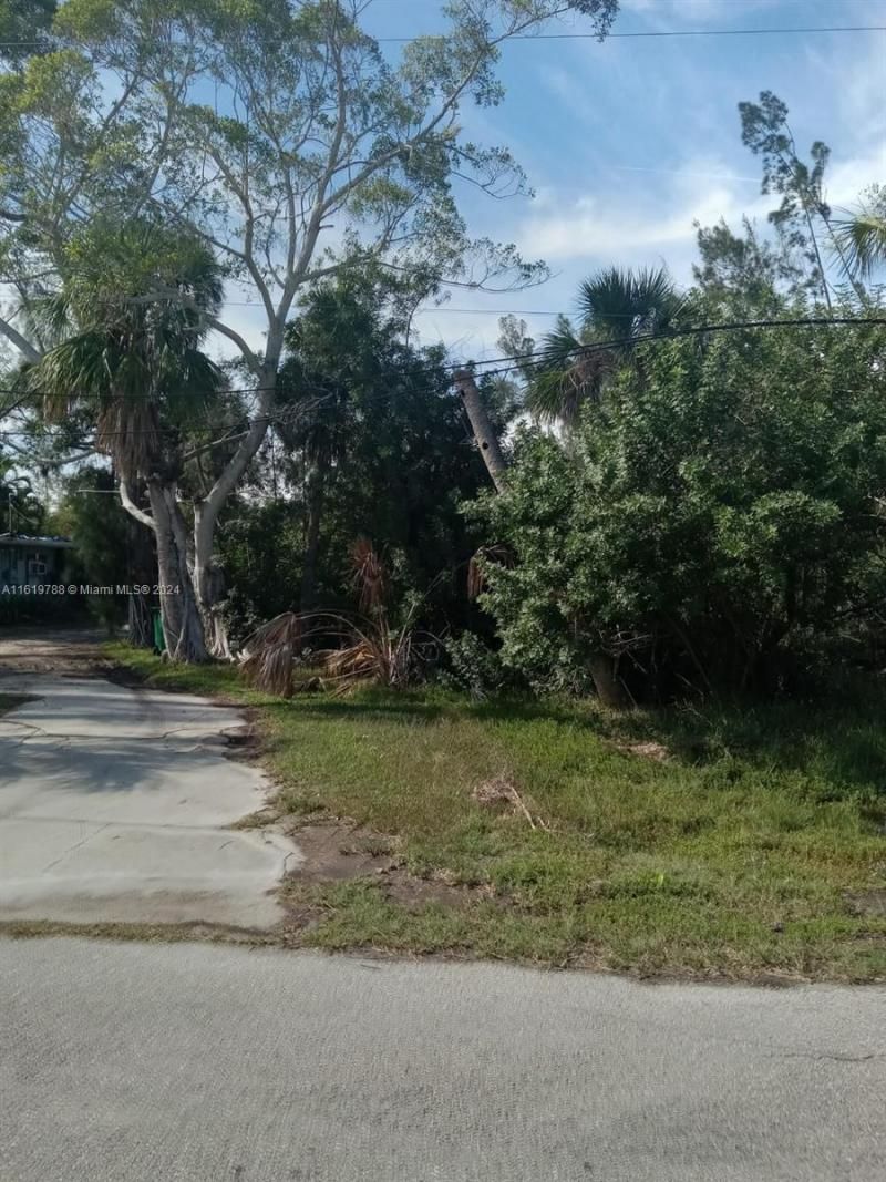 215 Glenholm Ave, Punta Gorda, FL 33950 Photo
