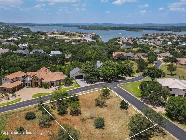 311 Florentine, Horseshoe Bay, TX 78657