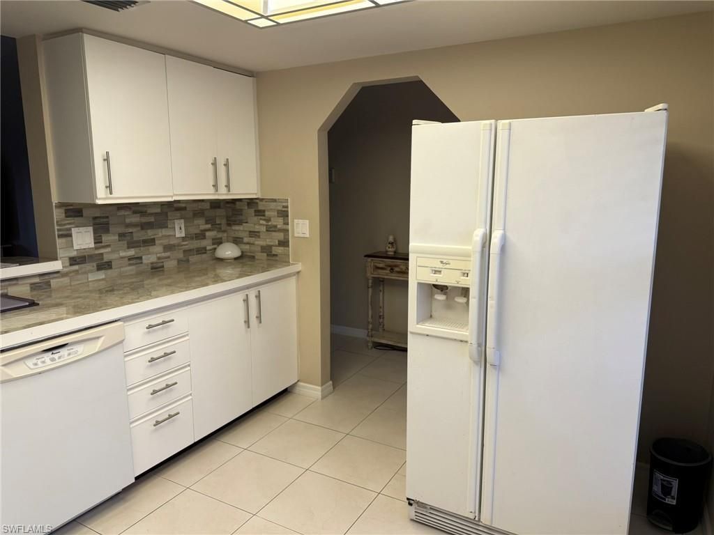 829 SW 47th Ter, Unit 204, Cape Coral, FL 33914 Photo