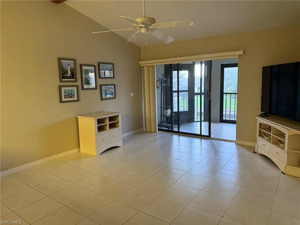 829 SW 47th Ter, Unit 204, Cape Coral, FL 33914 Photo