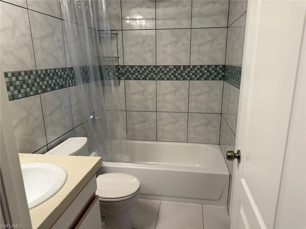 829 SW 47th Ter, Unit 204, Cape Coral, FL 33914 Photo