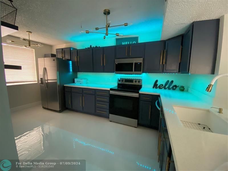 8891 Wiles Road, Unit 208, Coral Springs, FL 33067 Photo