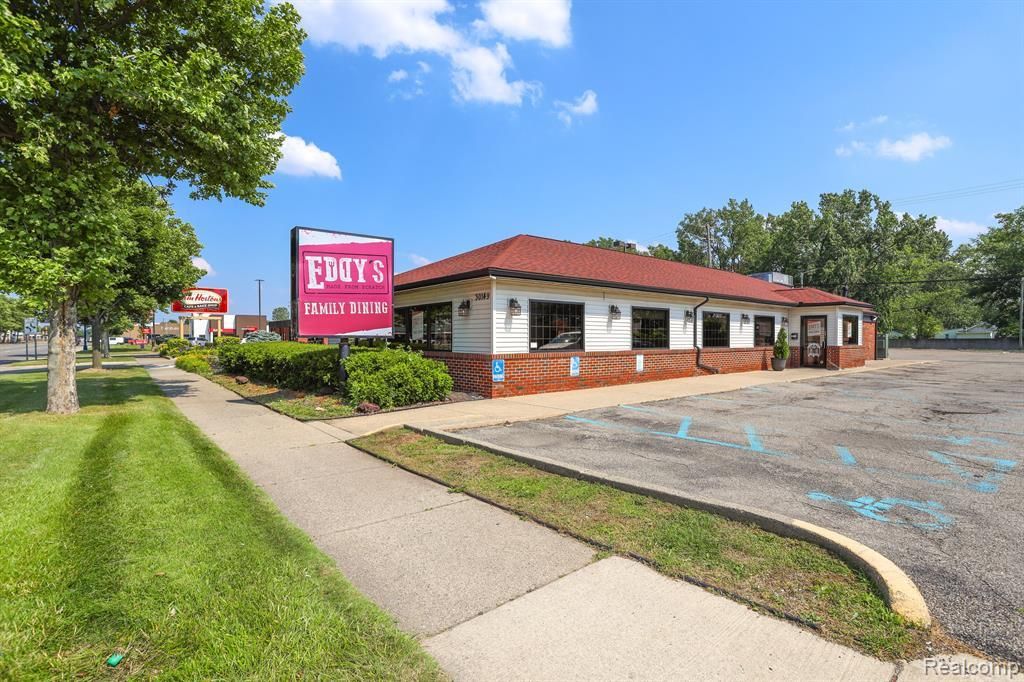 30155 Ford Road, Garden City, MI 48135 Main Photo