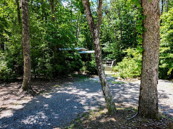 476 Deer Lick Trail, Monteagle, TN 37356