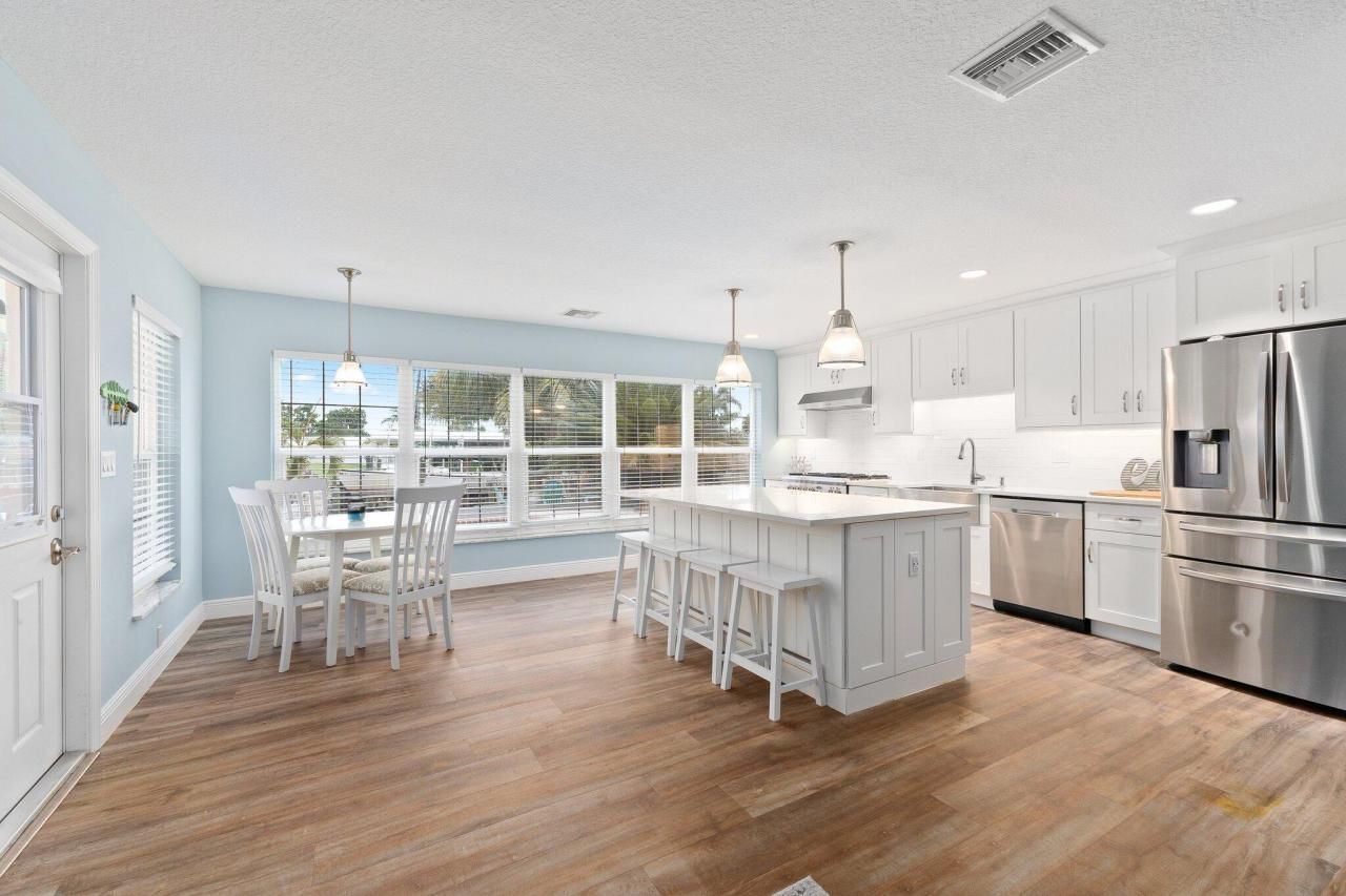 1749 SW Coxswain Place, Palm City, FL 34990 Photo