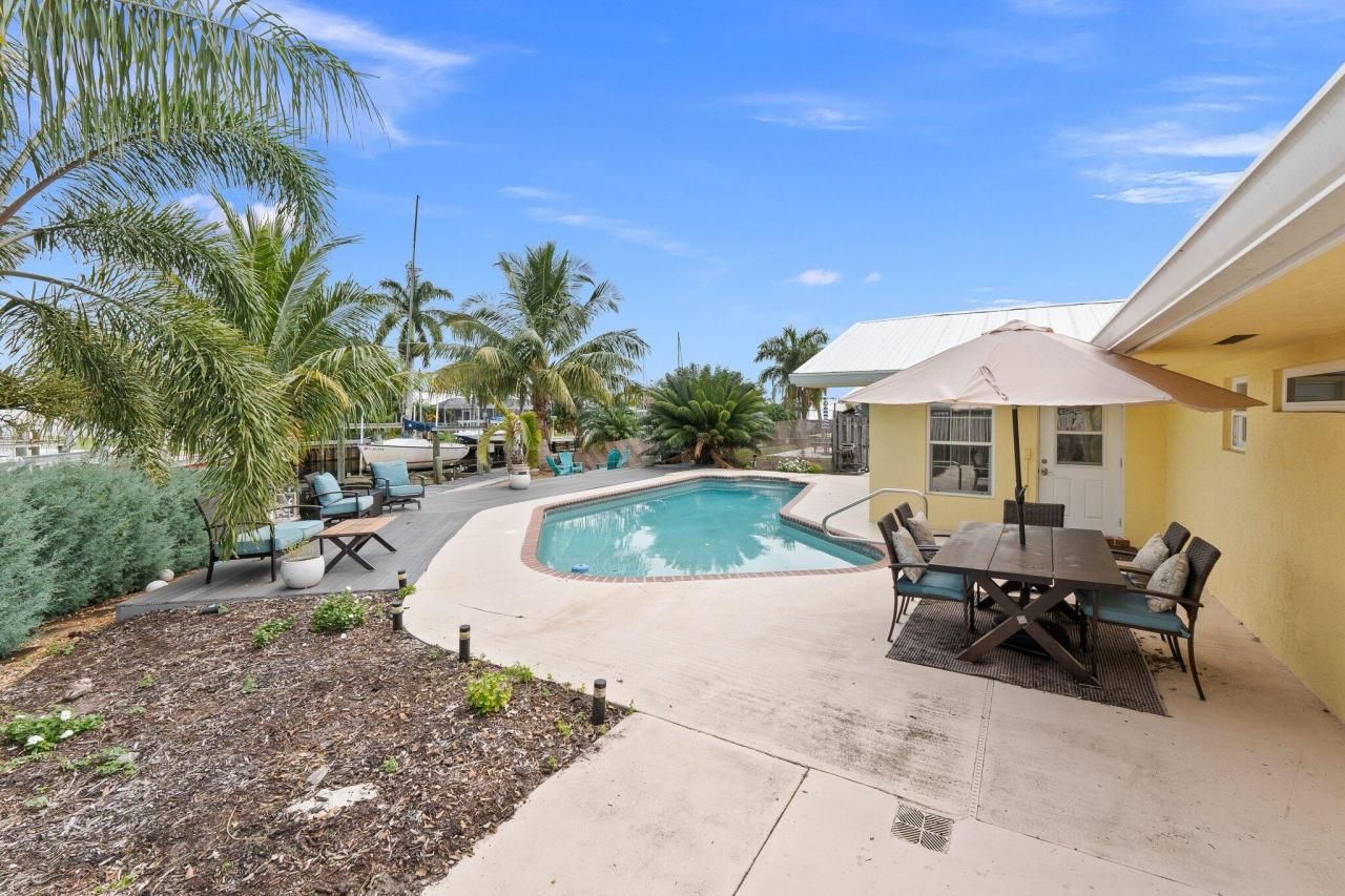 1749 SW Coxswain Place, Palm City, FL 34990 Photo