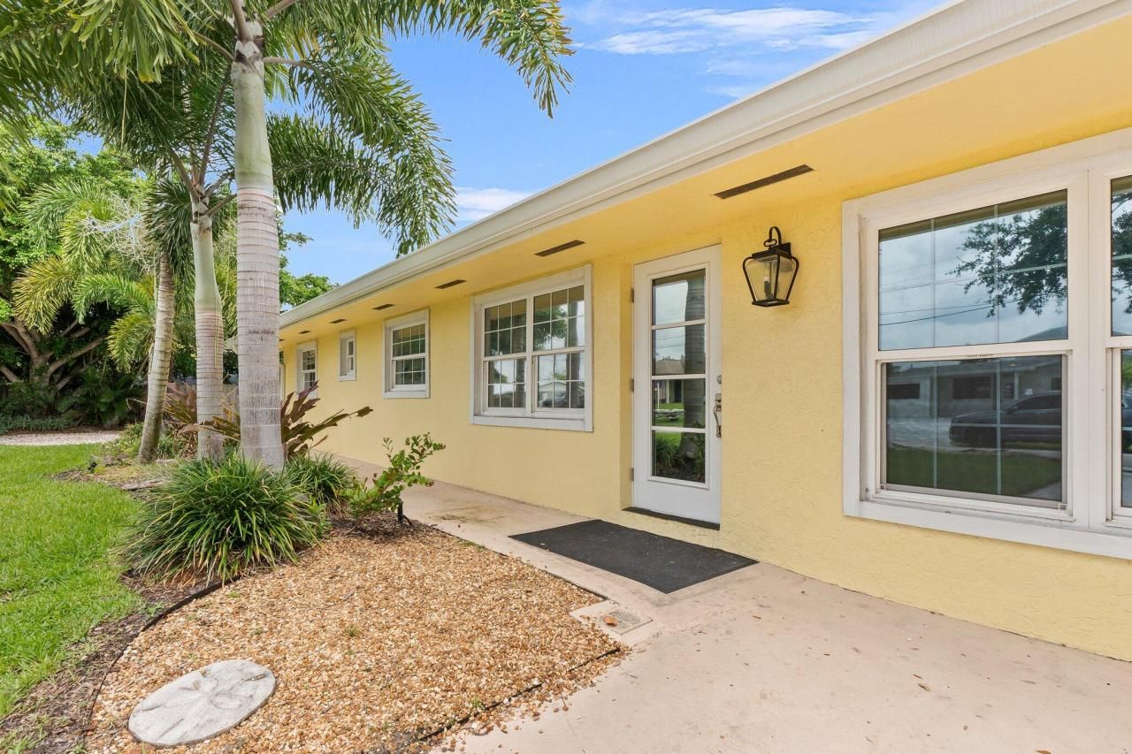 1749 SW Coxswain Place, Palm City, FL 34990 Photo