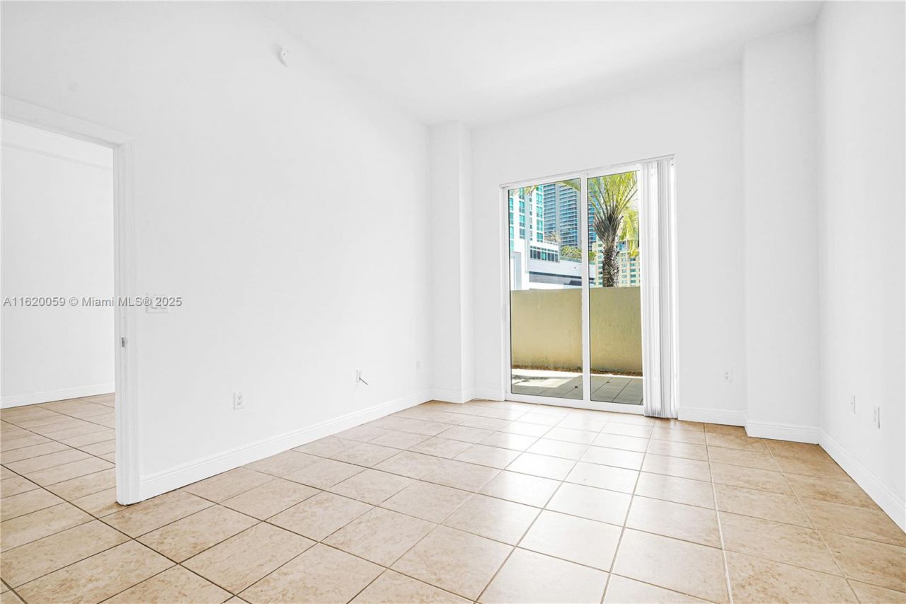 1250 S Miami Ave, Unit 812, Miami, FL 33130 Photo