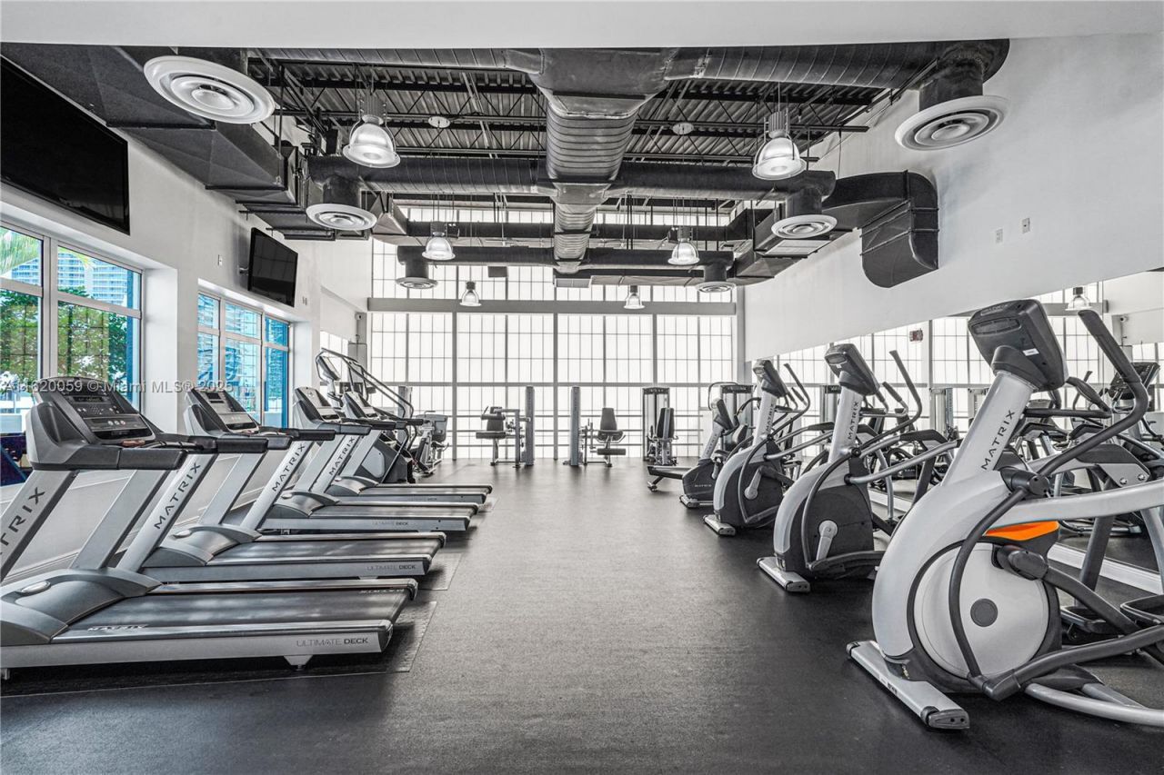 1250 S Miami Ave, Unit 812, Miami, FL 33130 Photo