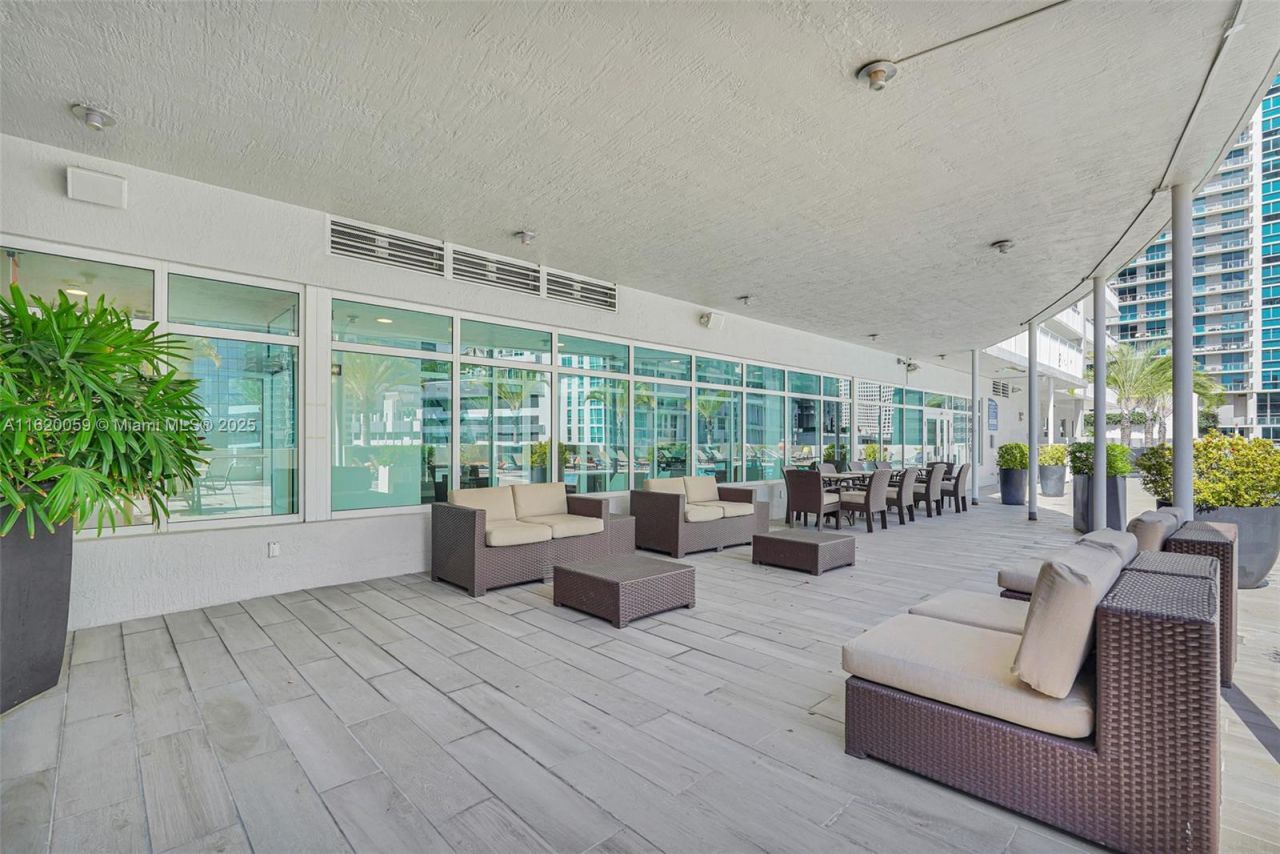 1250 S Miami Ave, Unit 812, Miami, FL 33130 Photo