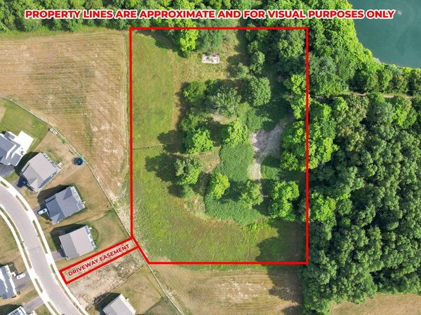 5284 Taylor Road SW, Blacklick, OH 43004