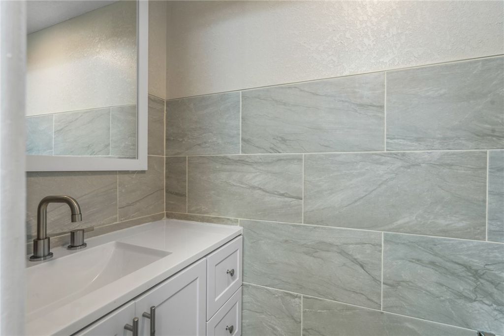 1458 N Lawnwood Circle, Unit 29C, Fort Pierce, FL 34950 Photo