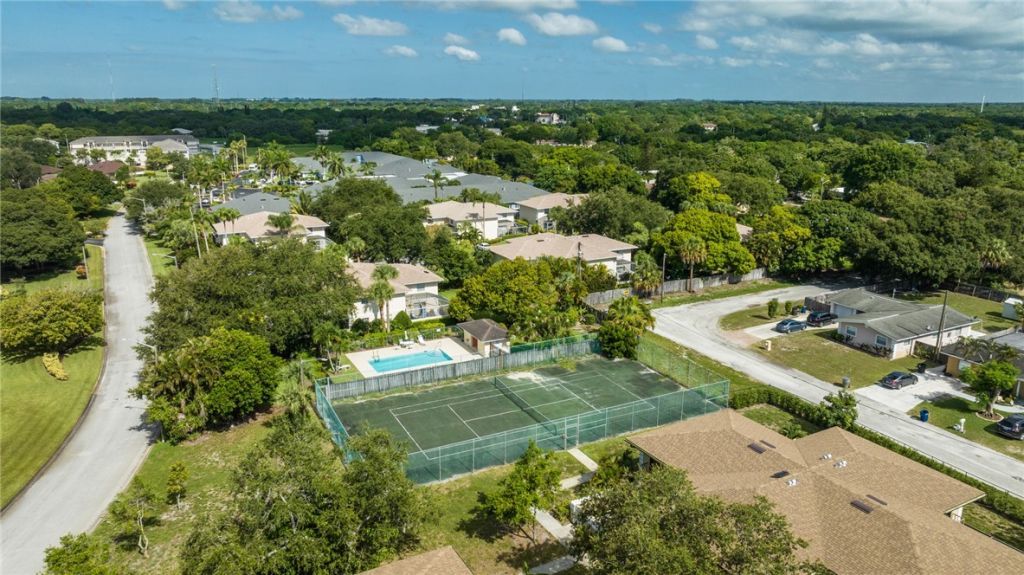 1458 N Lawnwood Circle, Unit 29C, Fort Pierce, FL 34950 Photo