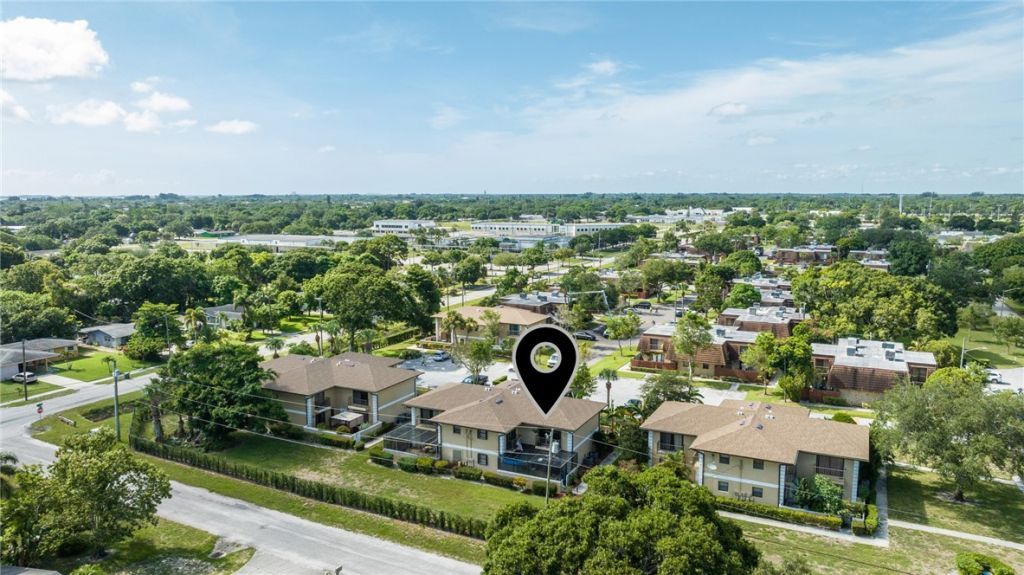 1458 N Lawnwood Circle, Unit 29C, Fort Pierce, FL 34950 Photo