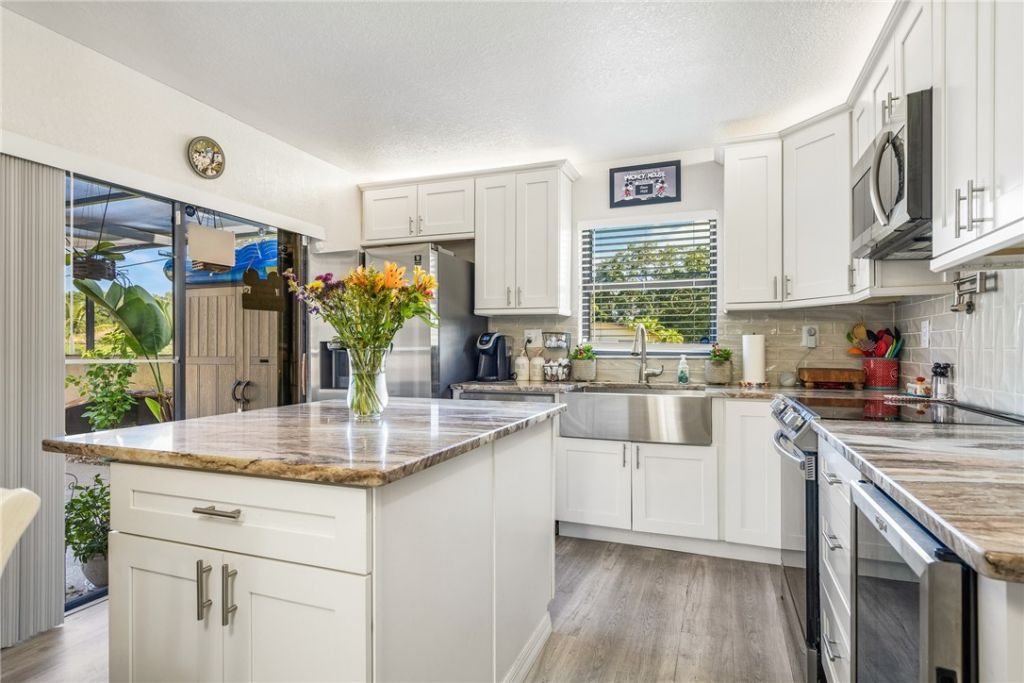1458 N Lawnwood Circle, Unit 29C, Fort Pierce, FL 34950 Photo