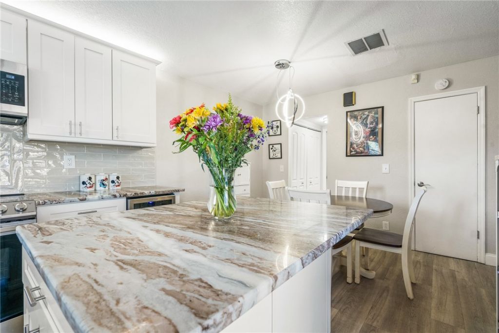 1458 N Lawnwood Circle, Unit 29C, Fort Pierce, FL 34950 Photo