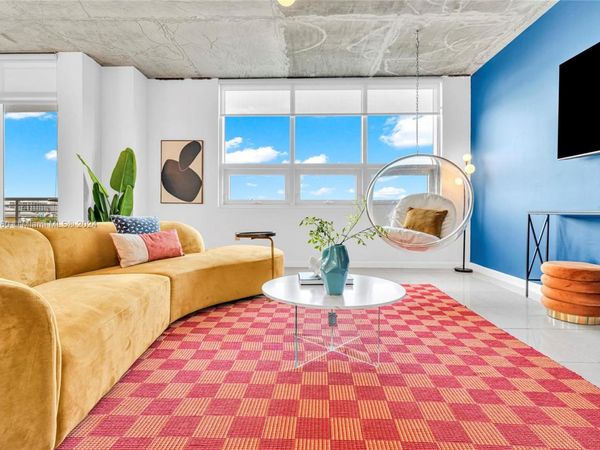 3250 NE 1st Ave, Unit 715, Miami, FL 33137