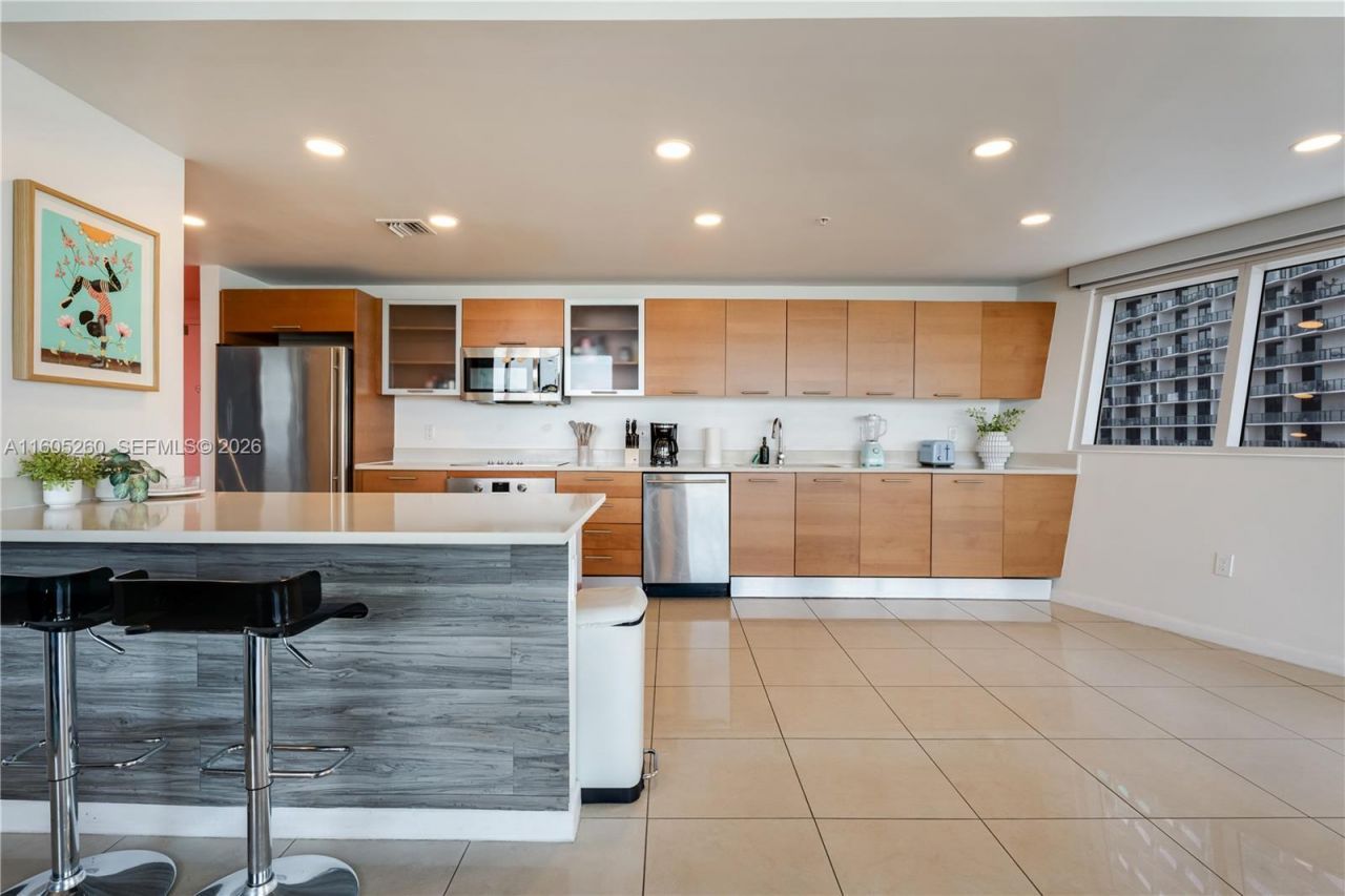 3250 NE 1st Ave, Unit 715, Miami, FL 33137 Photo
