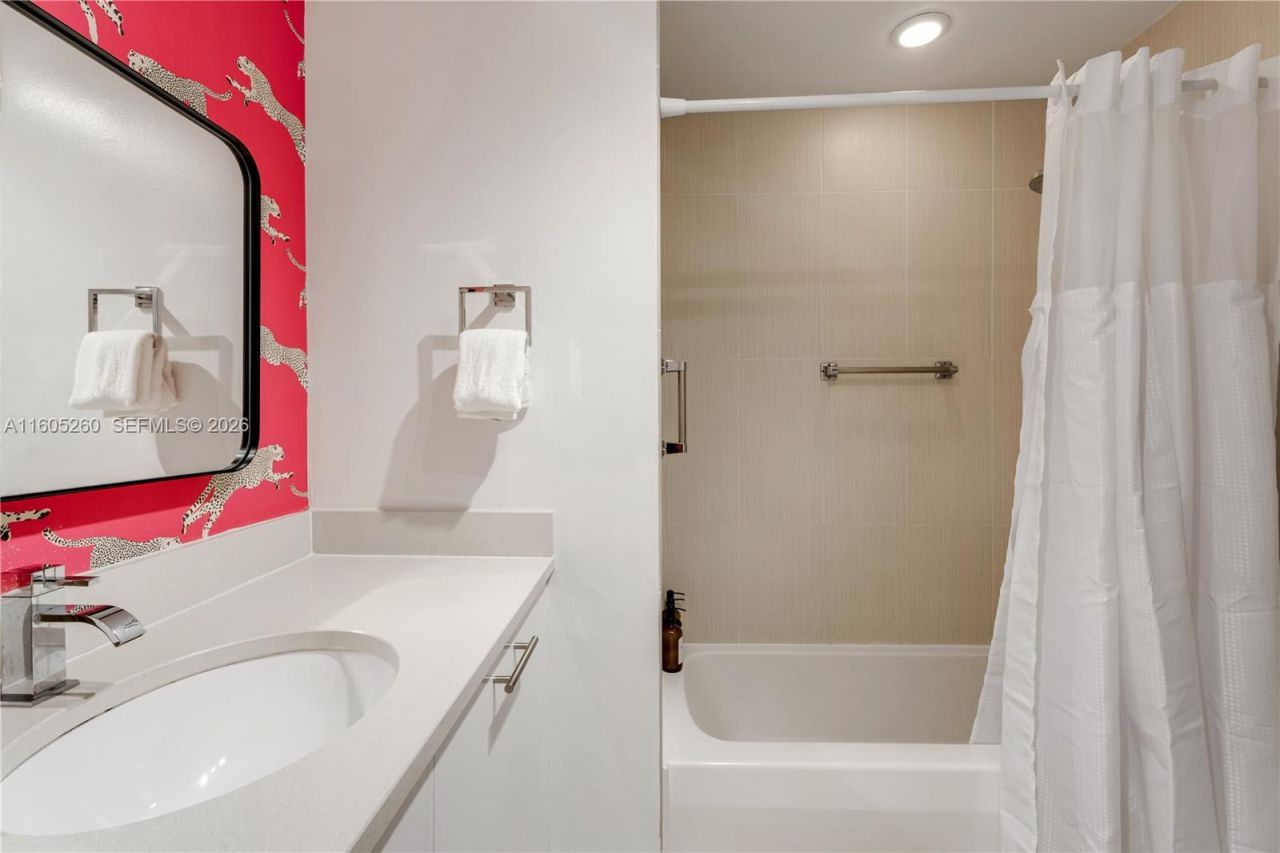 3250 NE 1st Ave, Unit 715, Miami, FL 33137 Photo