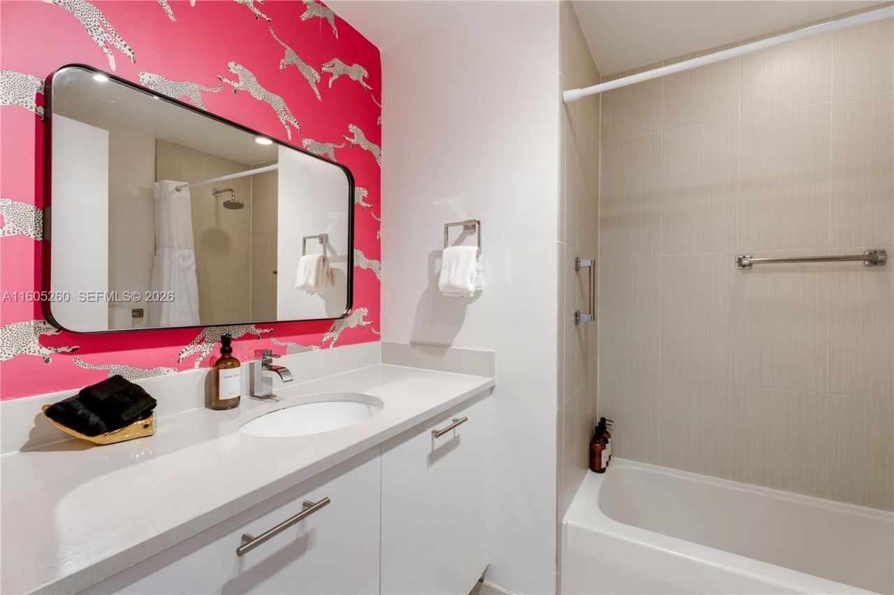 3250 NE 1st Ave, Unit 715, Miami, FL 33137 Photo