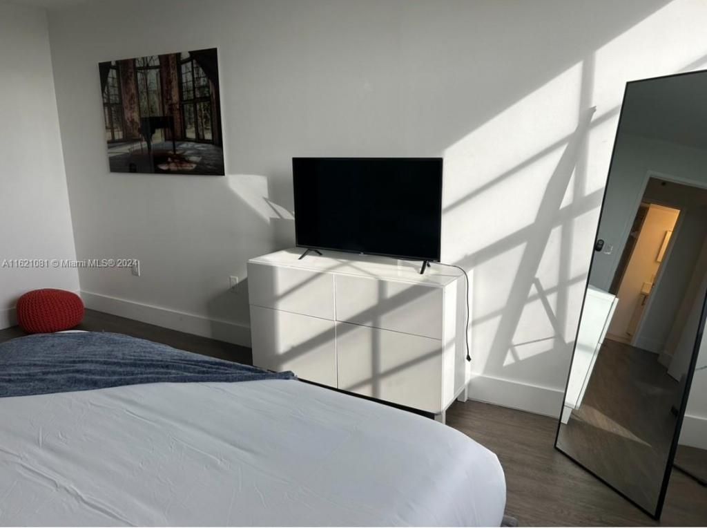 19999 E Country Club Dr, Unit 1601, Aventura, FL 33180 Photo