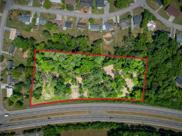 2210 Oak Ridge Turnpike, Oak Ridge, TN 37830