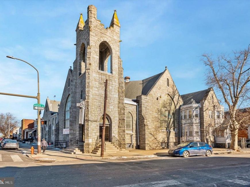 201 9 N 52nd Street, Philadelphia, PA 19139 Main Photo