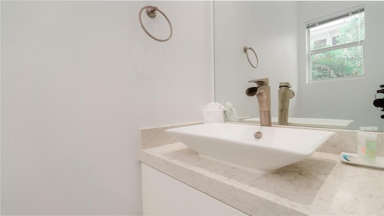 107 Elm Avenue, Anna Maria, FL 34216 Photo