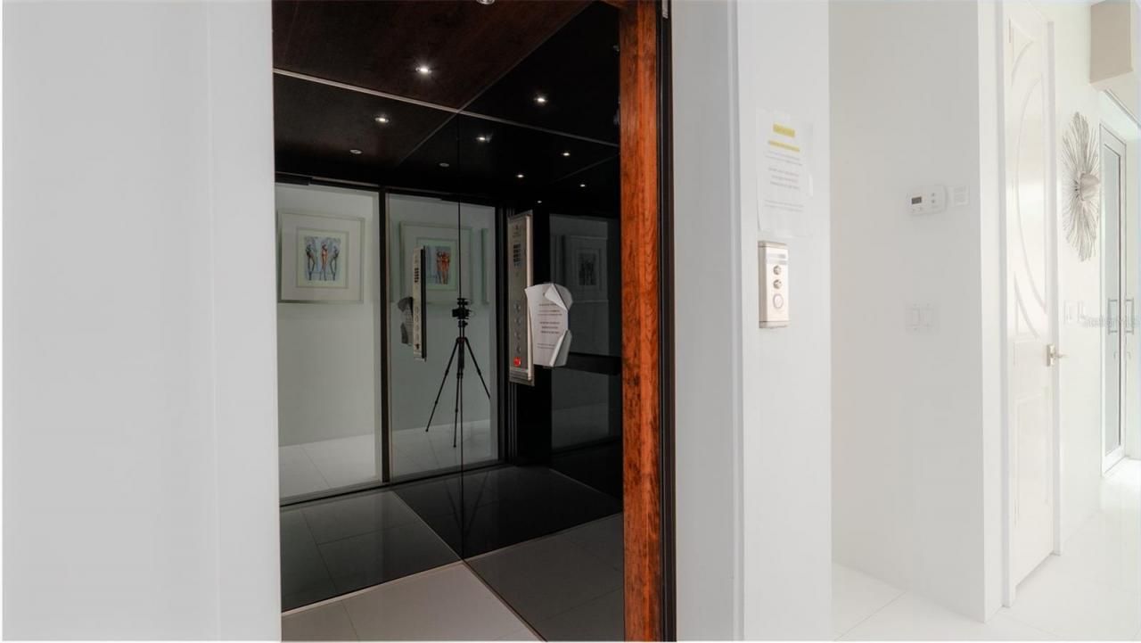 107 Elm Avenue, Anna Maria, FL 34216 Photo