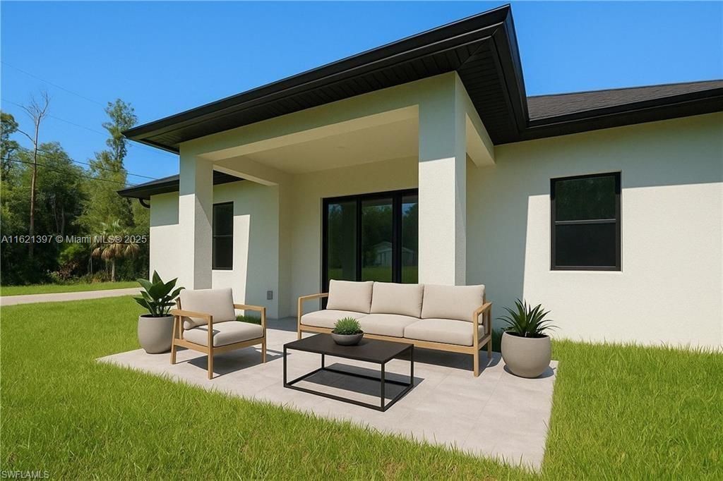 4518 6th Ave Se, Naples, FL 34117 Photo