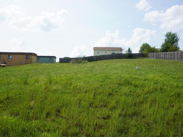 000 Jon Streeet, West Plains, MO 65775