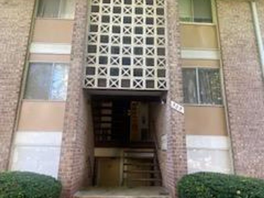 505 Wilson Bridge Drive, Unit 6704 C-2, Oxon Hill, MD 20745 Main Photo