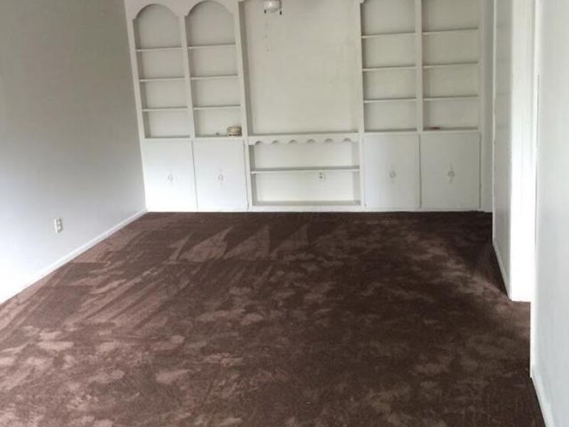 4468 Reinbeau Drive, Columbus, OH 43232 Photo 10