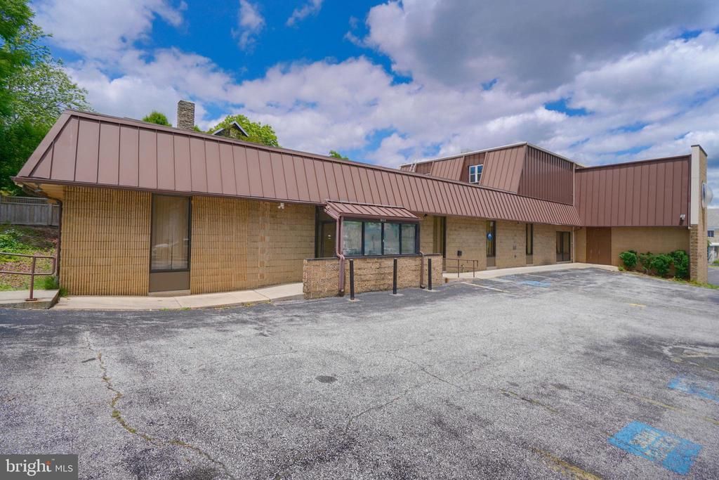 6200 Harford Road, Baltimore, MD 21214 Main Photo