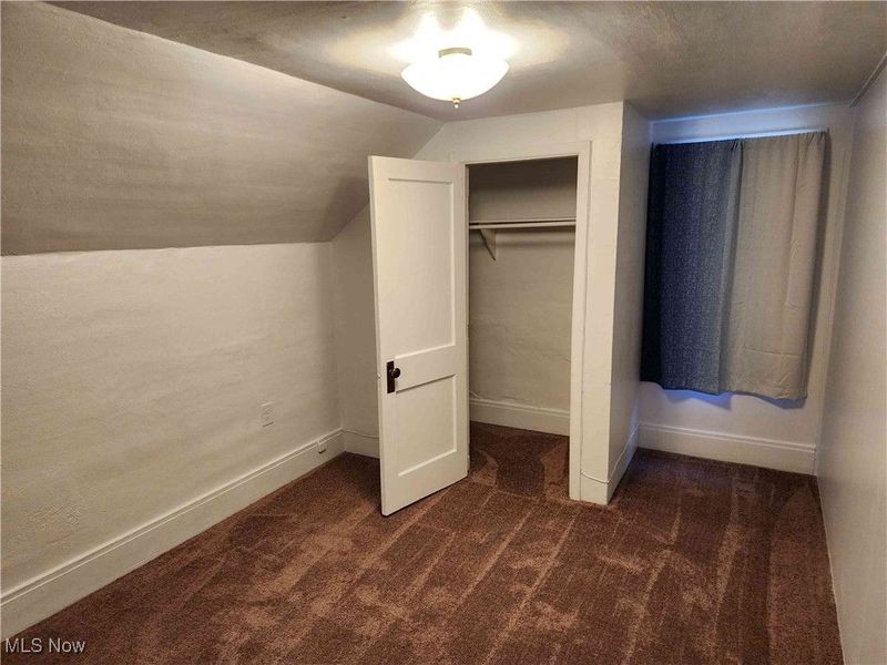 52 E 37th Street, Shadyside, OH 43947 Photo 17