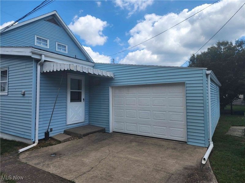 52 E 37th Street, Shadyside, OH 43947 Photo 7