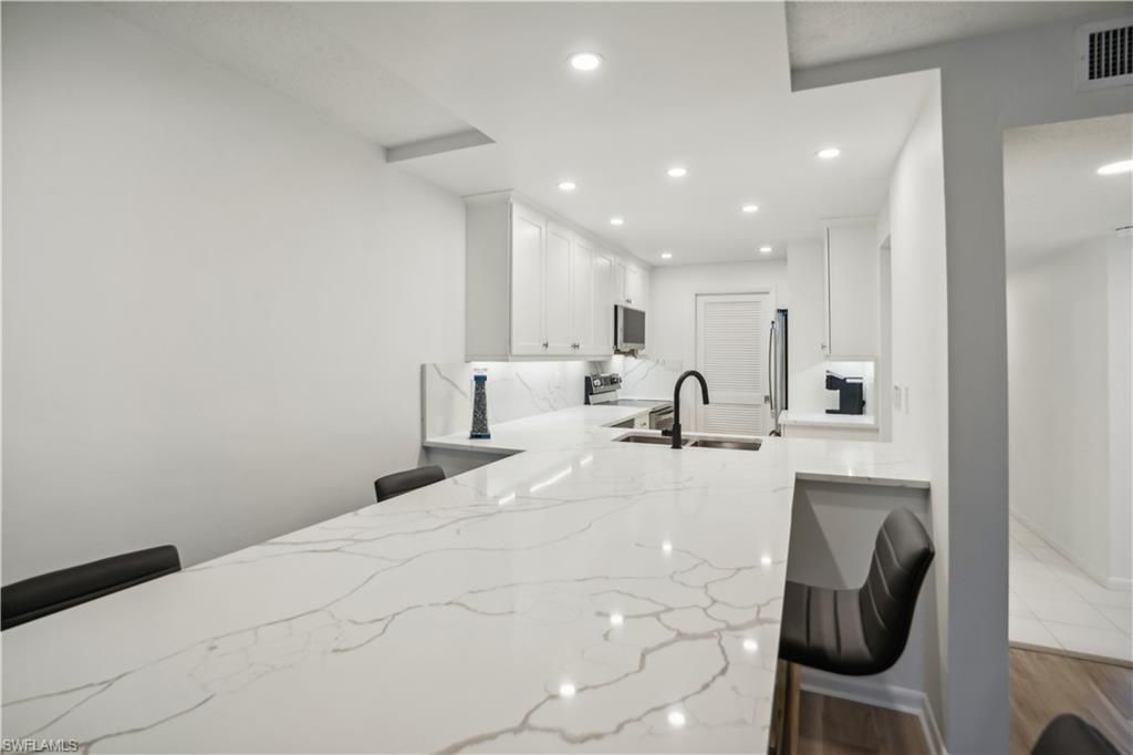 25900 Hickory Blvd, Unit 605, Bonita Springs, FL 34134 Photo