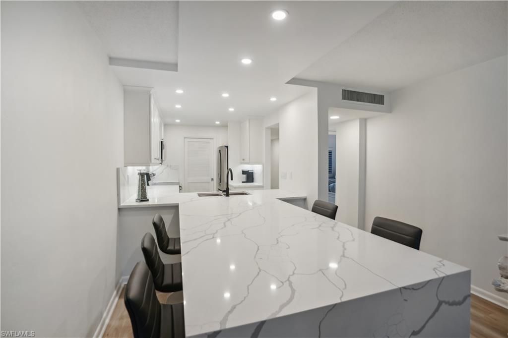 25900 Hickory Blvd, Unit 605, Bonita Springs, FL 34134 Photo