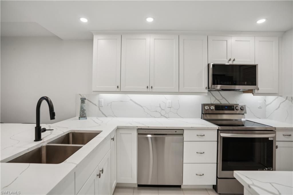 25900 Hickory Blvd, Unit 605, Bonita Springs, FL 34134 Photo