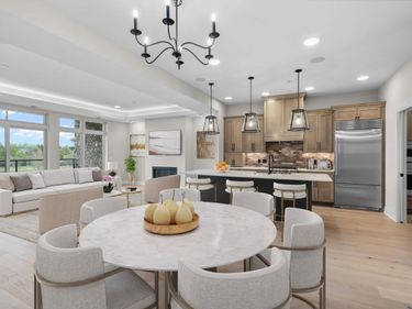 1 Hill Farm Road, Unit 205, North Oaks, MN 55127