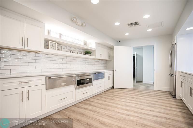 3800 Galt Ocean Drive, Unit 202, Fort Lauderdale, FL 33308 Photo