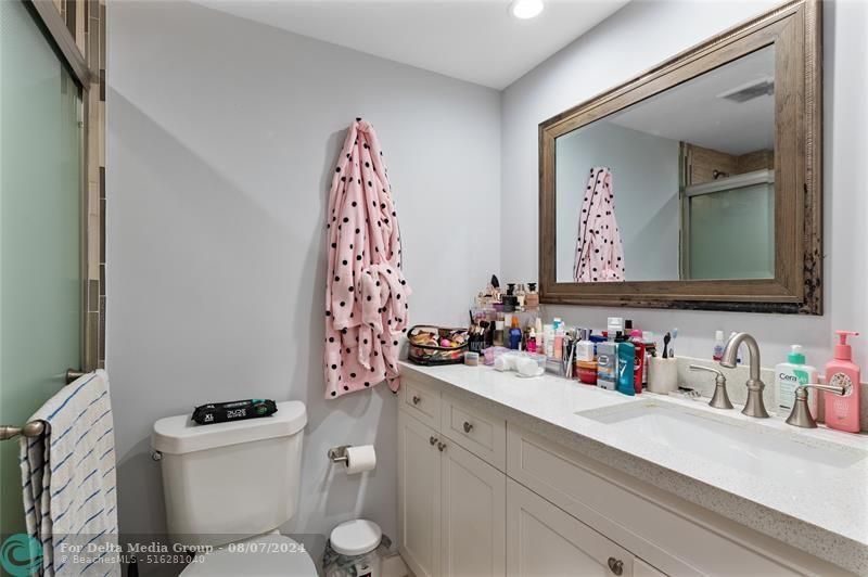 3800 Galt Ocean Drive, Unit 202, Fort Lauderdale, FL 33308 Photo